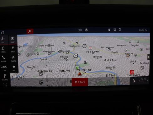 Used 2019 Porsche Panamera 4 image 24