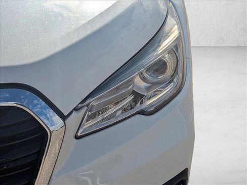 Used 2019 Subaru Ascent Touring w/ Popular Package #2A image 9