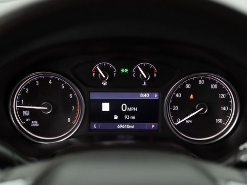 Used 2021 Buick Enclave Essence w/ Sound and Sites Package image 11