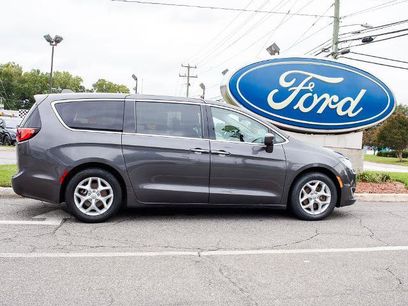 Used 2018 Chrysler Pacifica Touring Plus w/ Tire & Wheel Group