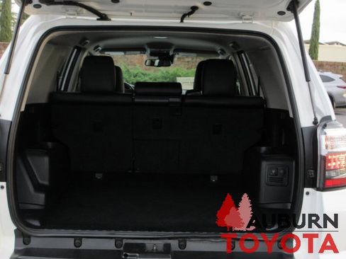 Certified 2022 Toyota 4Runner TRD Off-Road Premium image 9