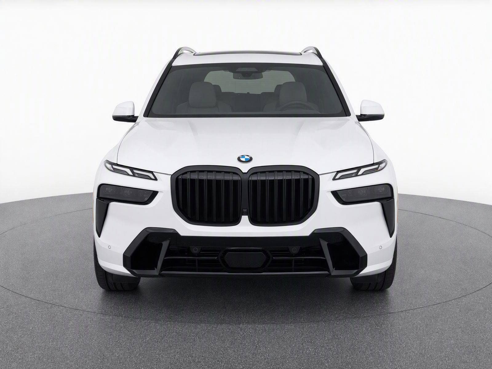 Used 2026 BMW X7 xDrive40i w/ Executive Package AWD/4WD image 2
