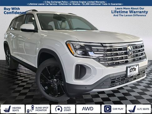 New 2024 Volkswagen Atlas SE image 1