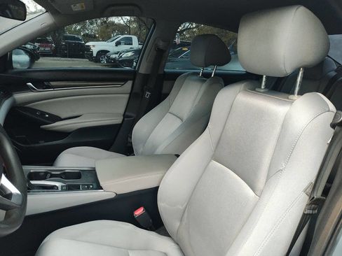 Used 2020 Honda Accord LX image 34