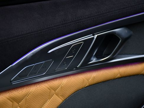 Used 2023 BMW M8 Competition w/ M Carbon Exterior Package image 21