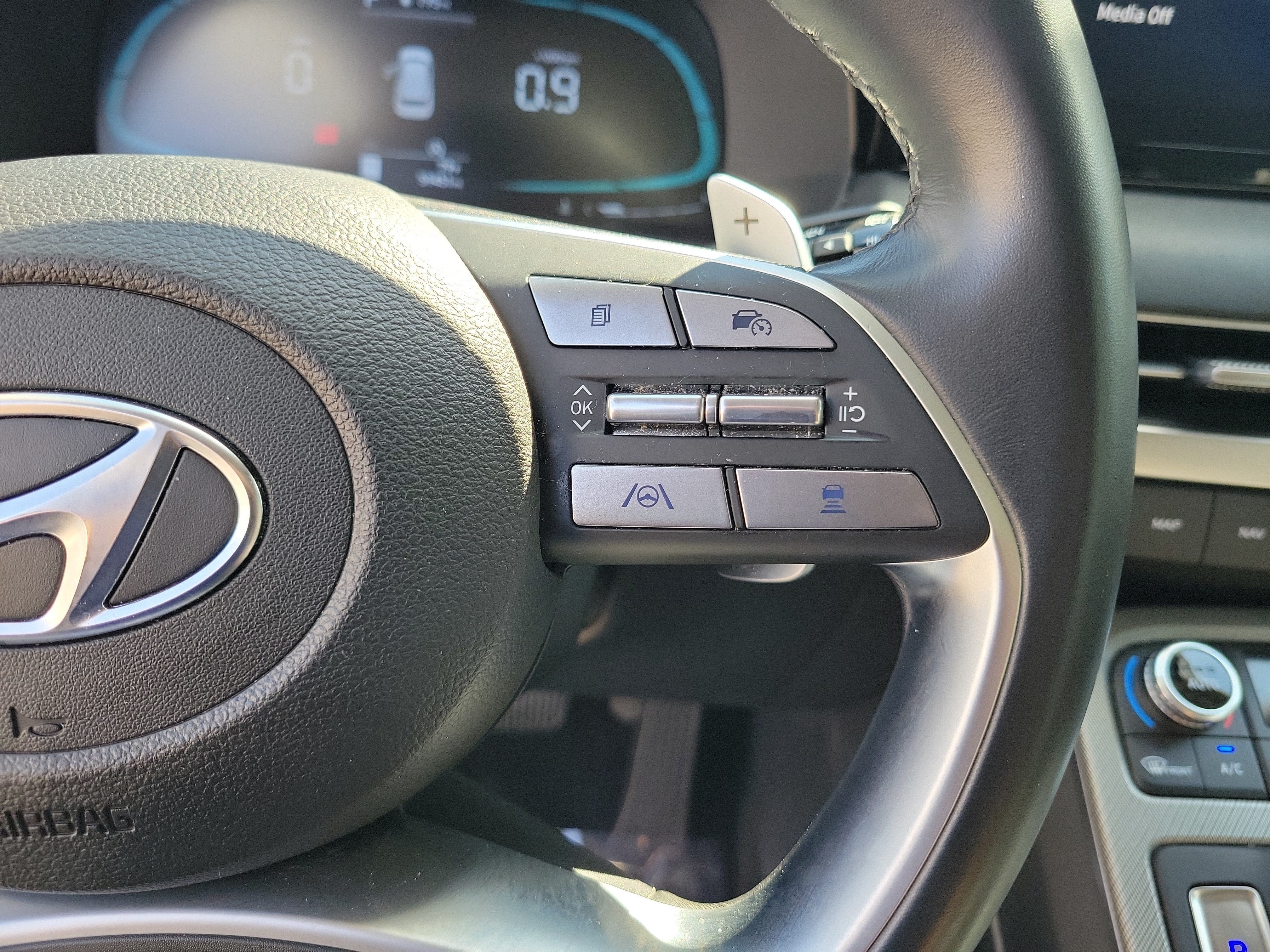 Used 2024 Hyundai Palisade SEL FWD image 26