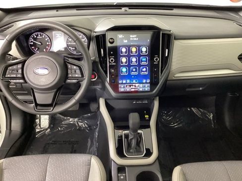 Used 2025 Subaru Forester Premium image 10