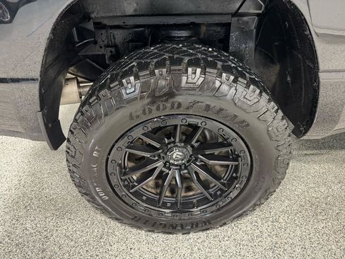 Used 2019 RAM 1500 Big Horn image 10