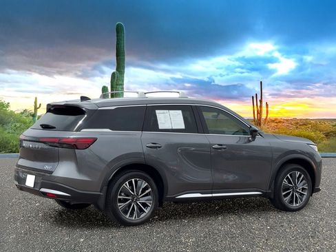 Certified 2026 INFINITI QX60 Luxe FWD image 5