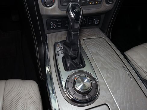 Used 2019 INFINITI QX80 Limited w/ All-Season Package image 17