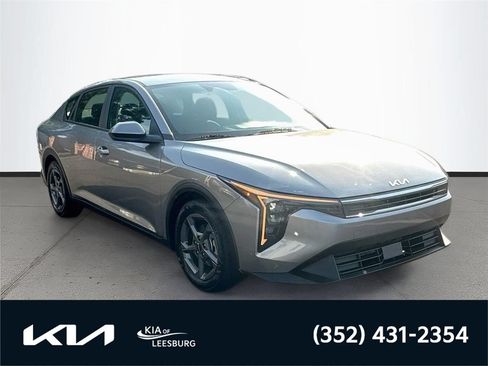 Certified 2025 Kia K4 FWD image 1
