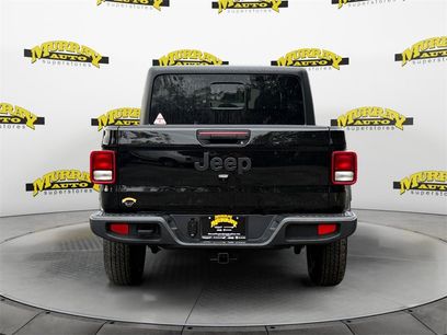 New 2025 Jeep Gladiator Sport