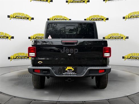 New 2025 Jeep Gladiator Sport image 4