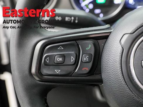 Used 2023 Jeep Wrangler Unlimited w/ 8.4" Radio Group image 15