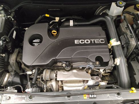 Used 2019 Chevrolet Equinox LT w/ Sun & Navigation Package image 30