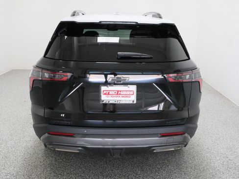 Used 2025 Chevrolet Equinox ACTIV FWD image 8