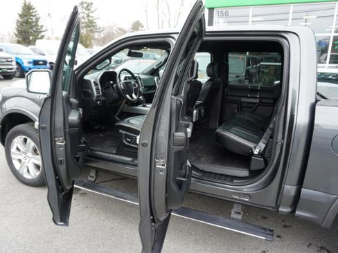 Used 2020 Ford F150 Platinum w/ Equipment Group 701A Luxury AWD/4WD image 8