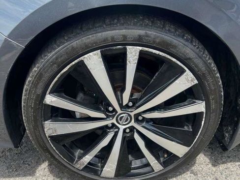Used 2019 Nissan Altima 2.5 SR w/ SR Premium Package AWD/4WD image 14