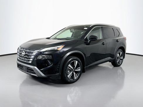 Used 2024 Nissan Rogue SL FWD image 4