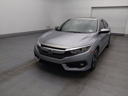 Used 2018 Honda Civic EX-L image 15