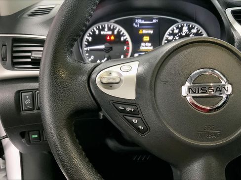 Used 2018 Nissan Sentra SL image 22