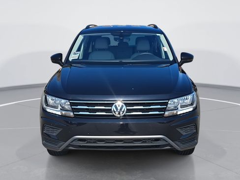 Certified 2021 Volkswagen Tiguan SE image 8
