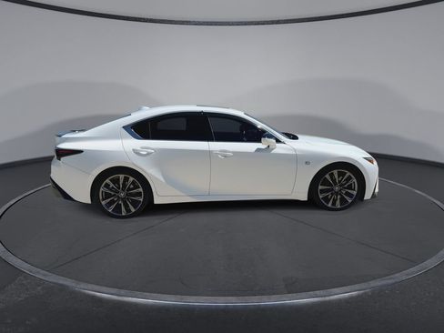 Used 2022 Lexus IS 350 F Sport RWD image 9