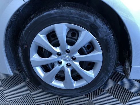 Certified 2025 Toyota Corolla LE image 16