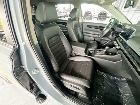 Used 2024 Honda CR-V EX-L image 29