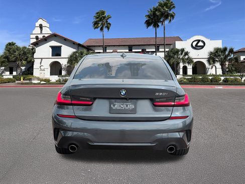 Used 2022 BMW 330i Sedan w/ M Sport Package RWD image 3