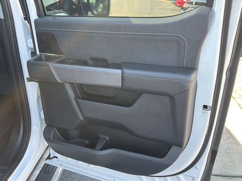 Used 2022 Ford F150 Lariat AWD/4WD image 15