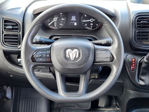 Used 2025 RAM ProMaster 2500 FWD image 22