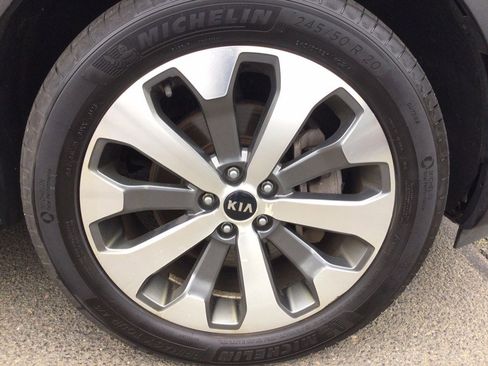 Used 2020 Kia Telluride S AWD/4WD image 48