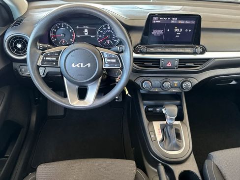 Used 2023 Kia Forte LXS w/ LXS Technology Package FWD image 14