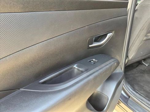 Used 2023 Hyundai Tucson SEL FWD image 23