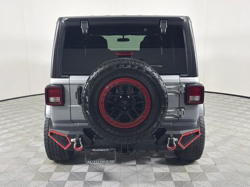 Used 2018 Jeep Wrangler Unlimited Sport S AWD/4WD image 6