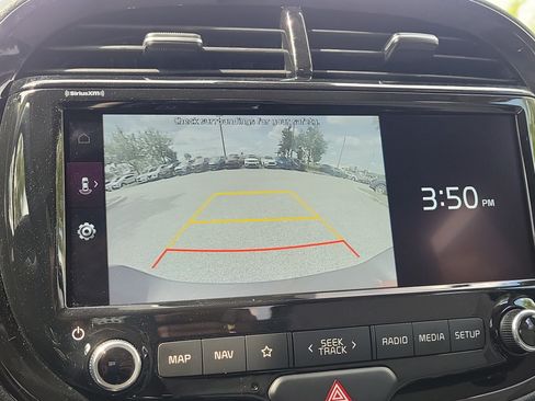 Used 2022 Kia Soul S FWD image 28