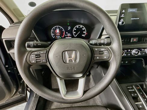 Certified 2026 Honda CR-V EX image 11