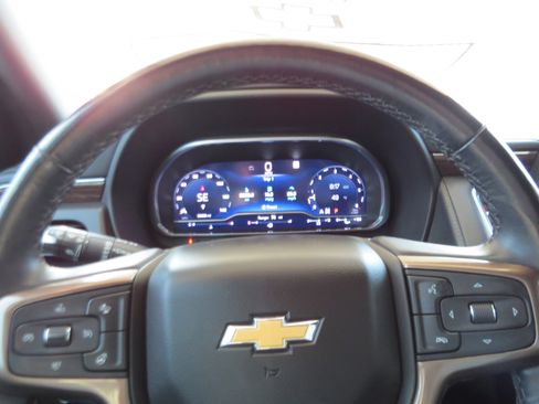 Used 2022 Chevrolet Suburban High Country image 24