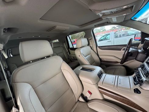 Used 2019 GMC Yukon Denali w/ Denali Ultimate Package image 19