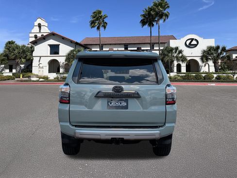 Used 2023 Toyota 4Runner TRD Off-Road AWD/4WD image 3