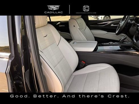 Used 2024 Cadillac Escalade Sport w/ Touring Package AWD/4WD image 26