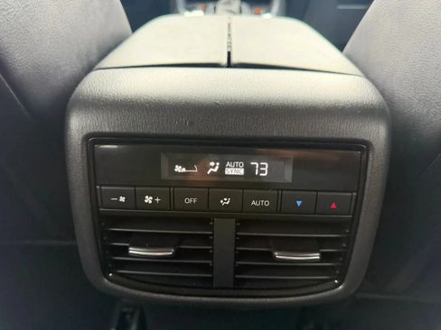 Used 2018 MAZDA CX-9 Touring AWD/4WD image 14