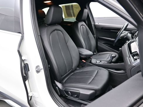 Used 2019 BMW X1 xDrive28i image 13