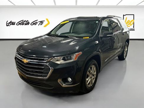 Used 2021 Chevrolet Traverse LT AWD/4WD image 1