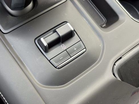 Used 2025 GMC Sierra 1500 AT4X AWD/4WD image 23