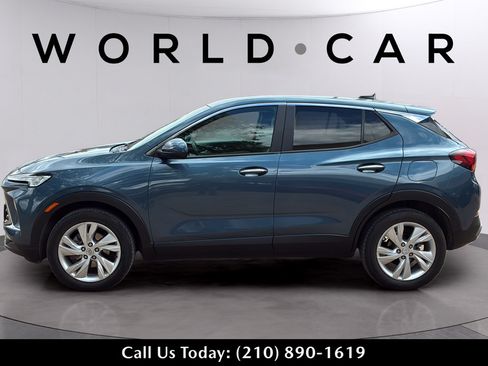 Used 2024 Buick Encore GX Preferred FWD image 12