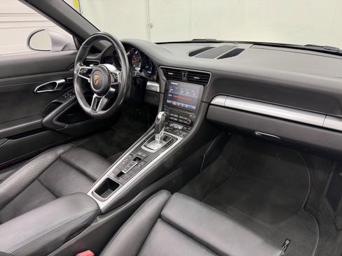 Certified 2017 Porsche 911 Carrera image 25