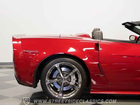 Used 2012 Chevrolet Corvette Grand Sport w/ 3LT Preferred Equipment Group RWD image 30
