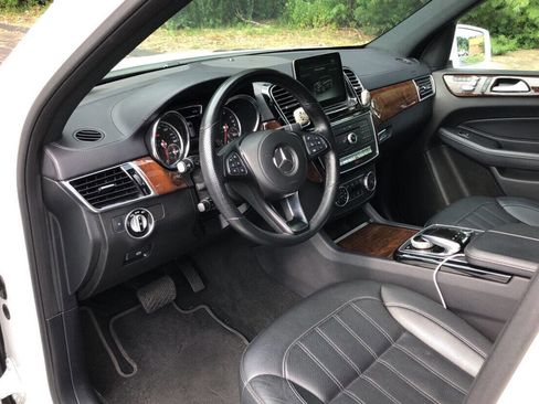 Used 2018 Mercedes-Benz GLS 450 4MATIC image 6